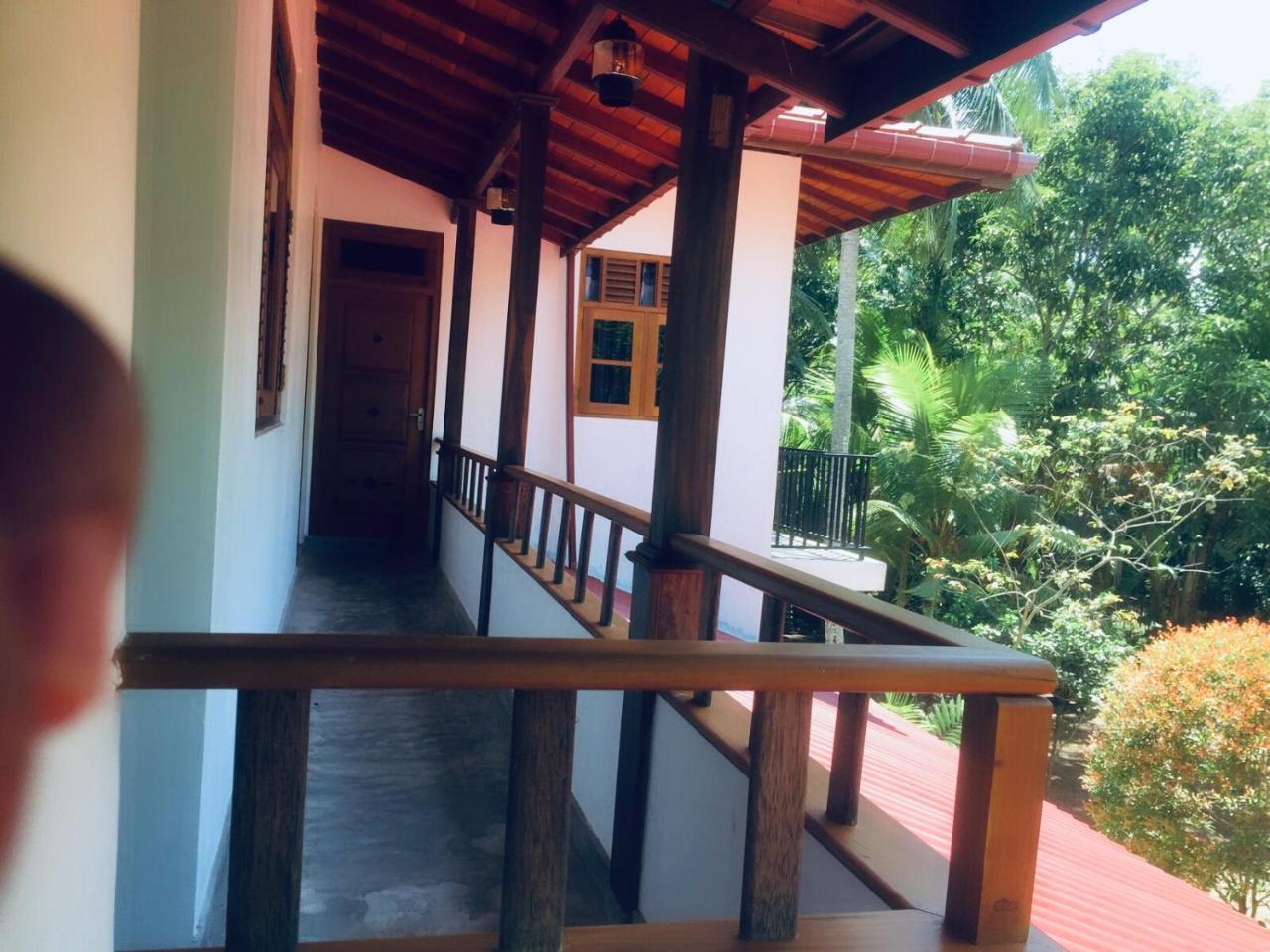 Casa Blanca Hotel Ahangama Exterior foto